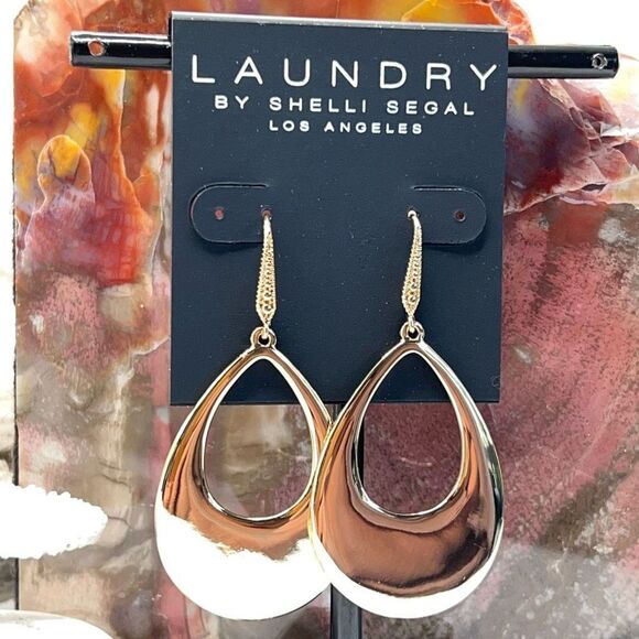 Silver Tear Drop Dangle  Earrings Laundry by Shelli Segal $16ea / 3 for $25 - Picture 10 of 10